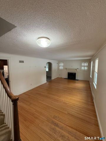 336 Ridgewood Road, West Hartford, CT 06107