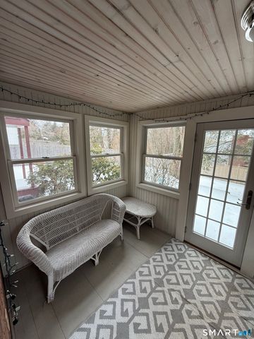 336 Ridgewood Road, West Hartford, CT 06107