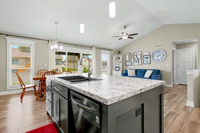 11320 W Sondra, Maize, KS 67101