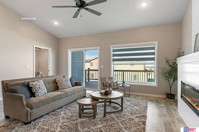 10730 Majestic Lane, Lincoln, NE 68527