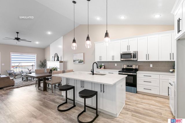 10730 Majestic Lane, Lincoln, NE 68527