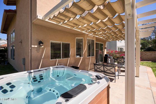 1804 Golden Oak Street, Thousand Oaks, CA 91320