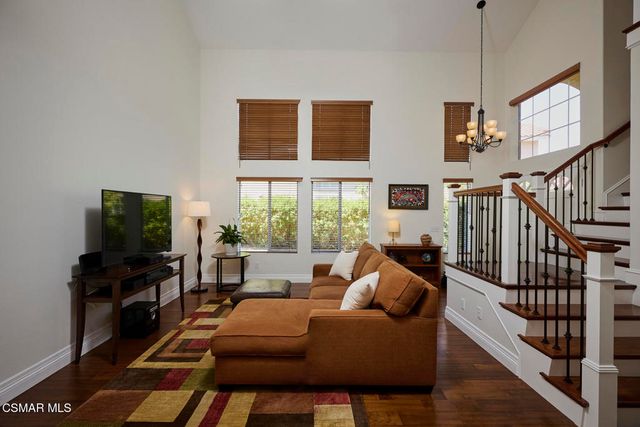 1804 Golden Oak Street, Thousand Oaks, CA 91320