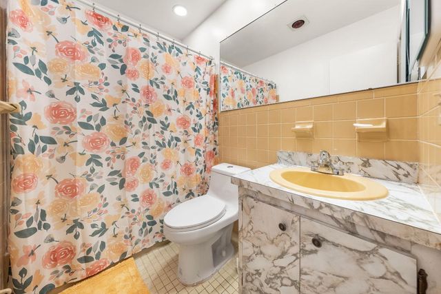 1535 NW 70th Lane, Margate, FL 33063