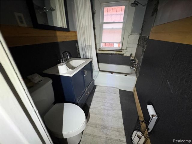 12068 - 12070 Prairie Street, Detroit, MI 48204