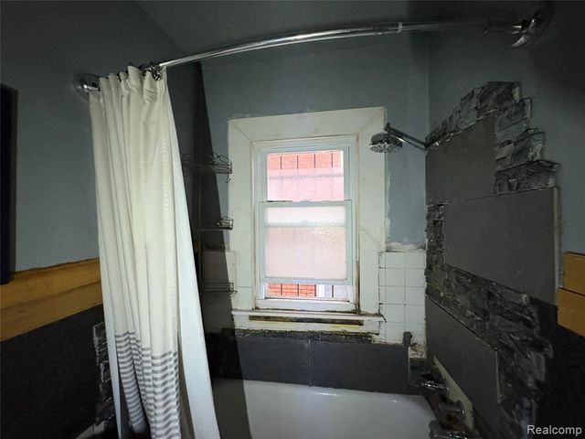 12068 - 12070 Prairie Street, Detroit, MI 48204