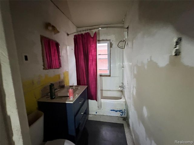 12068 - 12070 Prairie Street, Detroit, MI 48204