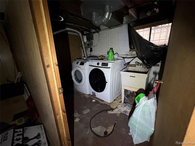 12068 - 12070 Prairie Street, Detroit, MI 48204