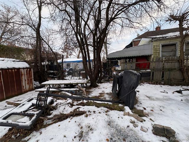 12068 - 12070 Prairie Street, Detroit, MI 48204