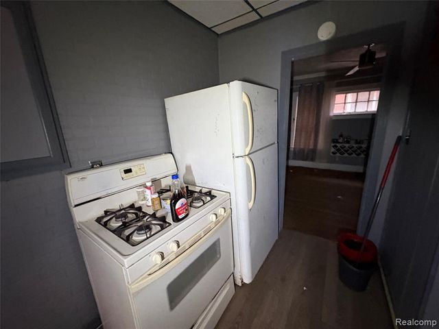 12068 - 12070 Prairie Street, Detroit, MI 48204