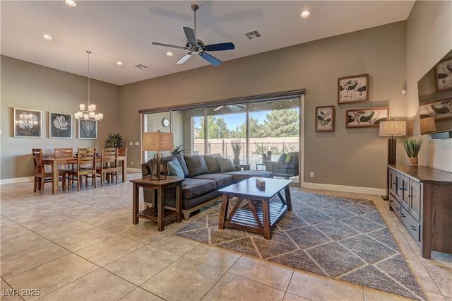 8411 South Cimarron Road, Las Vegas, NV 89113