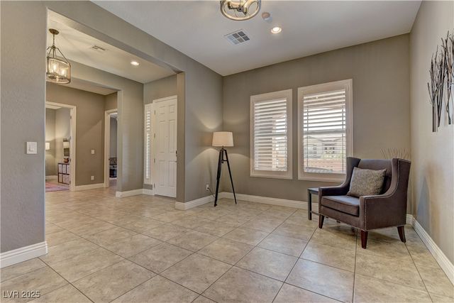 8411 South Cimarron Road, Las Vegas, NV 89113