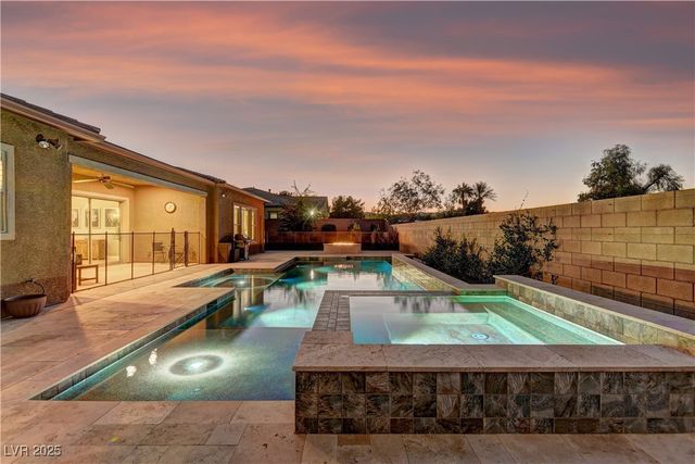 8411 South Cimarron Road, Las Vegas, NV 89113