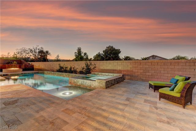 8411 South Cimarron Road, Las Vegas, NV 89113