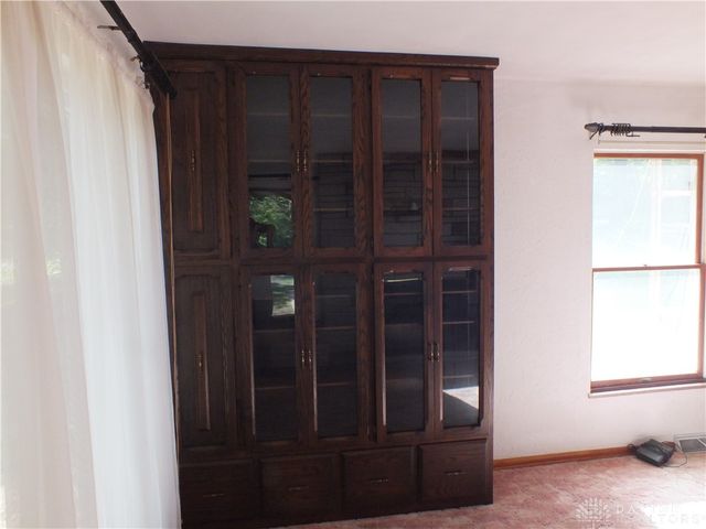 1723 Harrison Road, New Madison, OH 45346