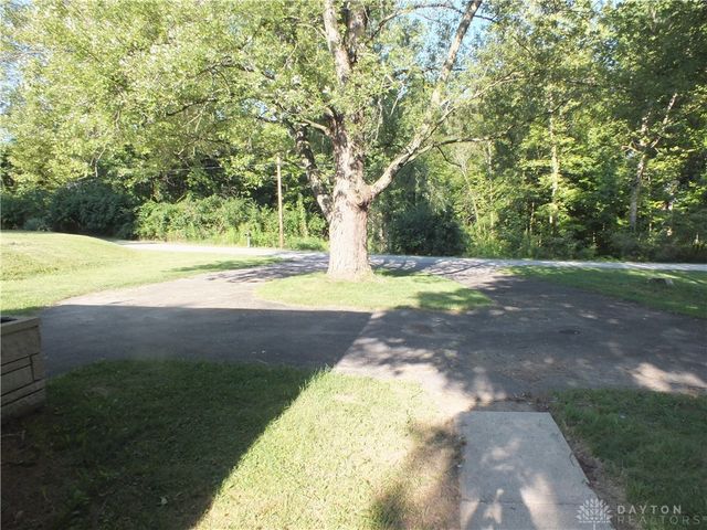 1723 Harrison Road, New Madison, OH 45346