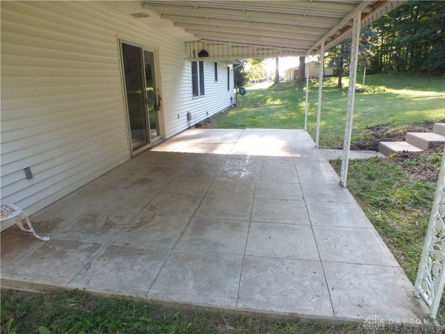 1723 Harrison Road, New Madison, OH 45346