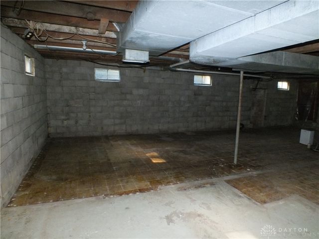 1723 Harrison Road, New Madison, OH 45346