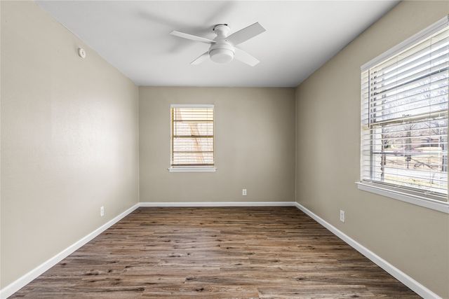 2624 Woodlawn Drive, Ennis, TX 75119