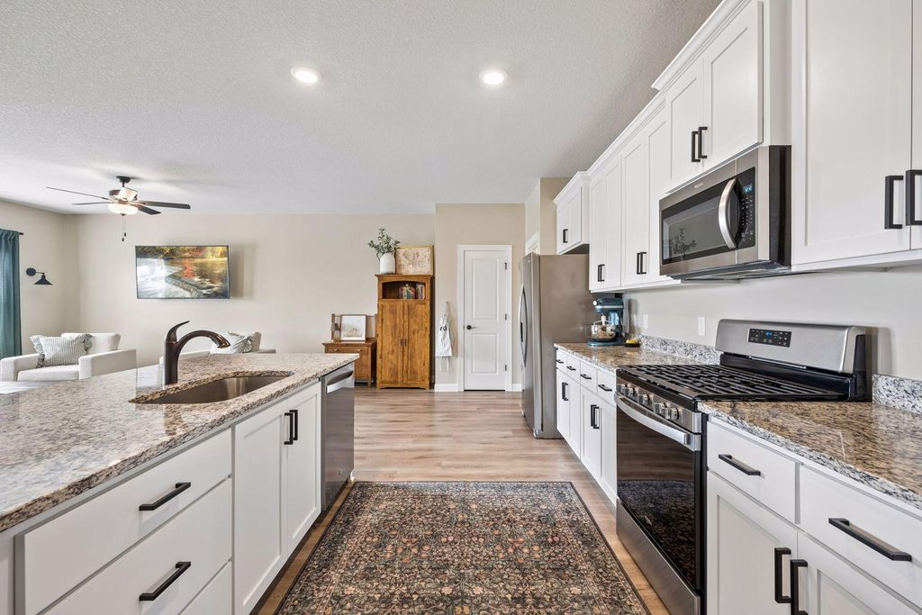10040 Twin Lakes Parkway, Elk River, MN 55330 — photo 5