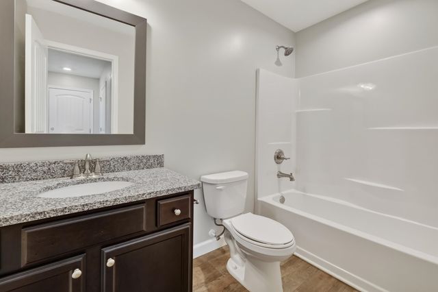 680 Spartan Commodor Ln, Inman, SC 29349