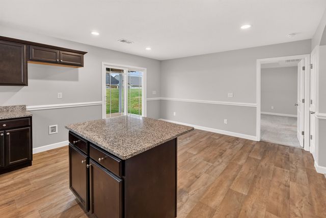 680 Spartan Commodor Ln, Inman, SC 29349