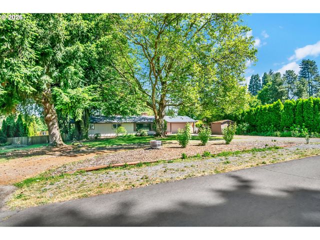 1385 BEEBE Ln, Eugene, OR 97404