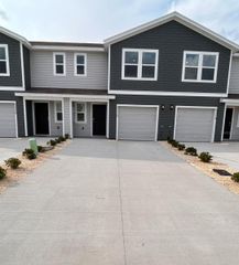 8220 SW 67TH AVENUE, Ocala, FL 34476