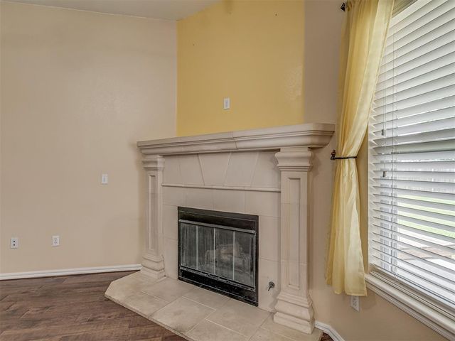 11233 NW 99th Street, Yukon, OK 73099