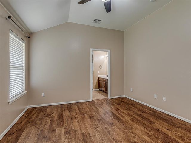 11233 NW 99th Street, Yukon, OK 73099