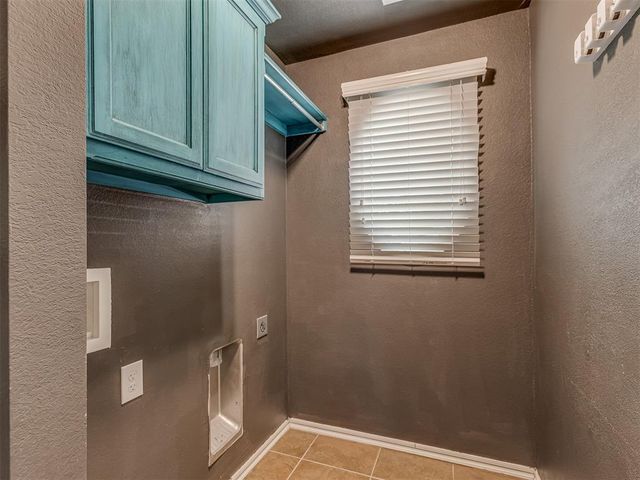 11233 NW 99th Street, Yukon, OK 73099