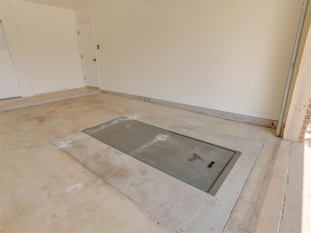 11233 NW 99th Street, Yukon, OK 73099