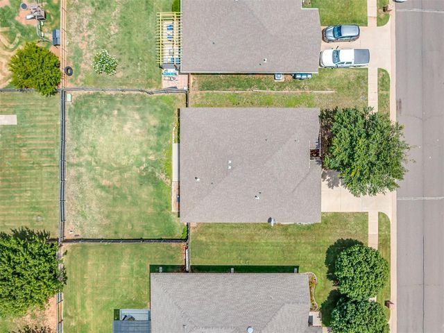 11233 NW 99th Street, Yukon, OK 73099