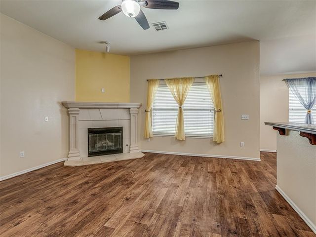 11233 NW 99th Street, Yukon, OK 73099