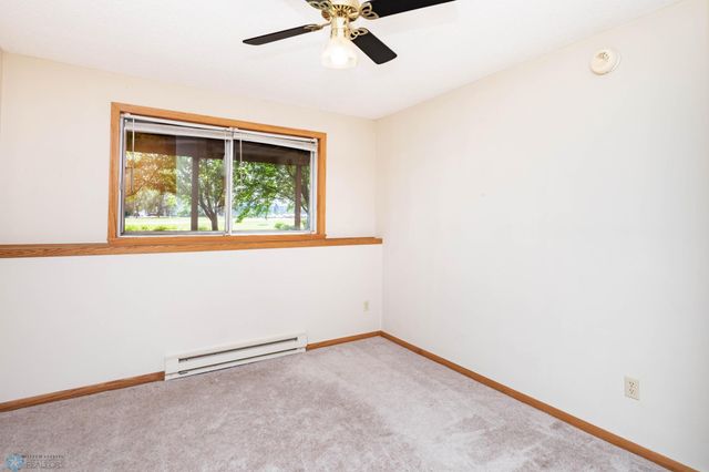 3050 18th Street S, Fargo, ND 58103