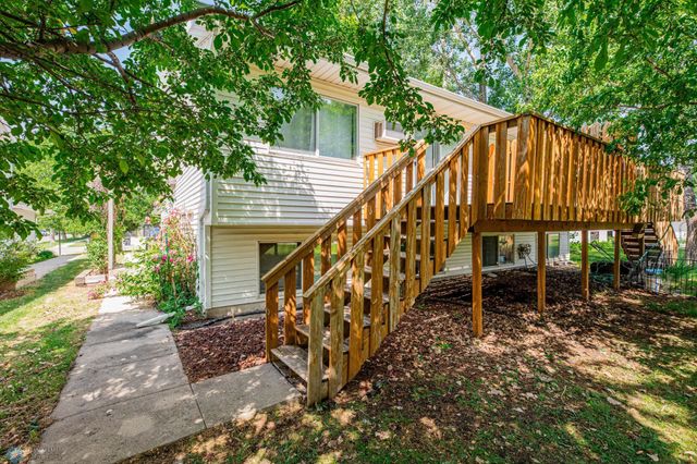 3050 18th Street S, Fargo, ND 58103