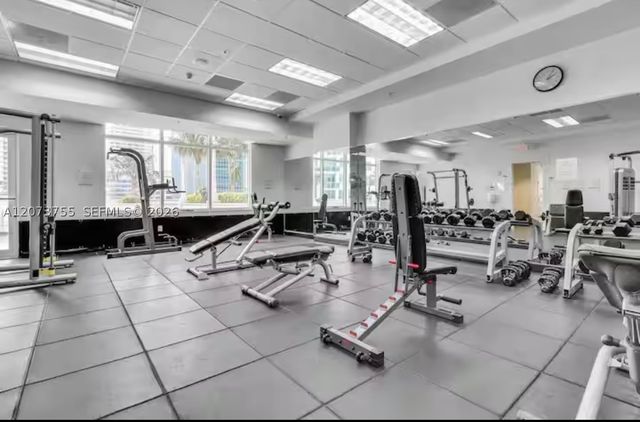1200 Brickell Bay Dr 4101, Miami, FL 33131