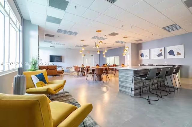 1200 Brickell Bay Dr 4101, Miami, FL 33131
