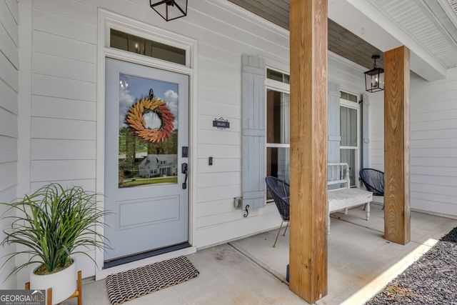 215 Greyfairs Avenue, Senoia, GA 30276