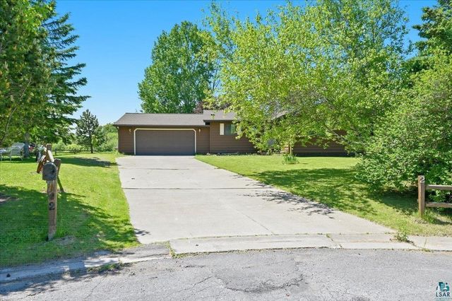 2 Willow St, Superior, WI 54880