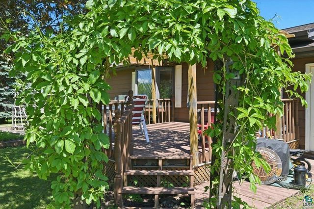 2 Willow St, Superior, WI 54880