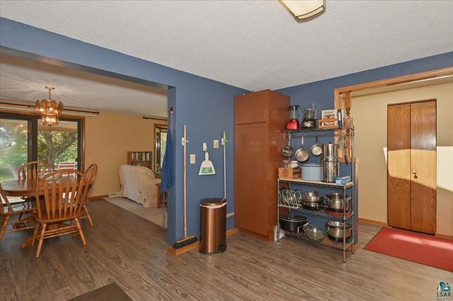 2 Willow St, Superior, WI 54880
