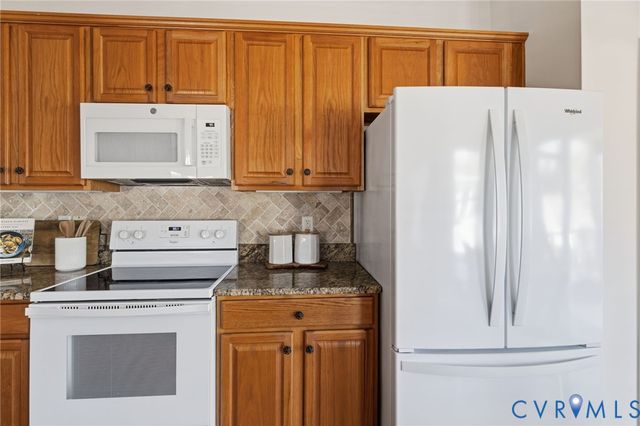 1048 Alcorn Ter, Midlothian, VA 23114