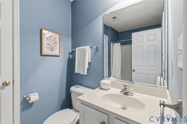 1048 Alcorn Ter, Midlothian, VA 23114