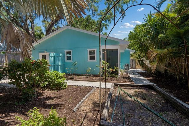 321 11TH AVE S, Safety Harbor, FL 34695