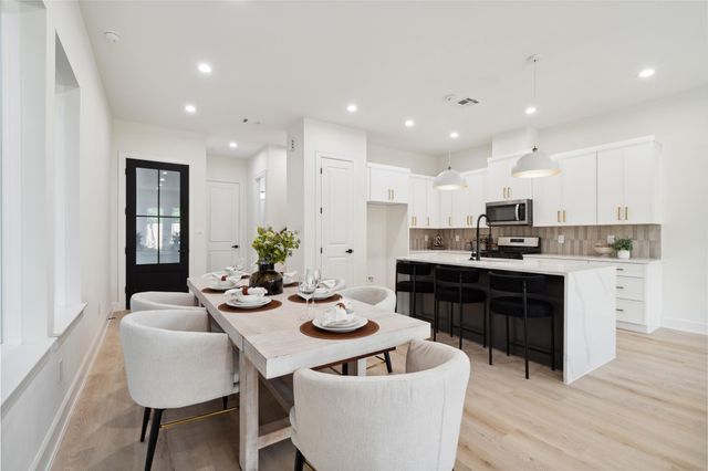 3735 Lydia Street, Houston, TX 77021