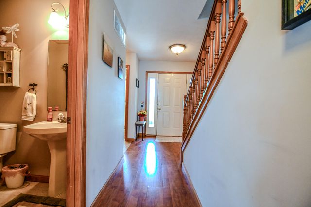 1704 Echo Lake Drive 1704 Echo Lake Drive, Piqua, OH 45356