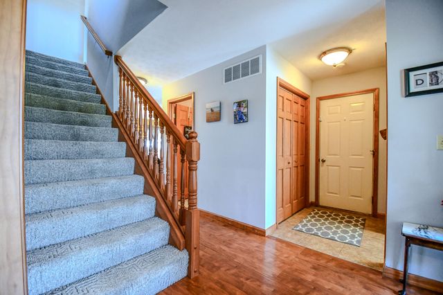 1704 Echo Lake Drive 1704 Echo Lake Drive, Piqua, OH 45356