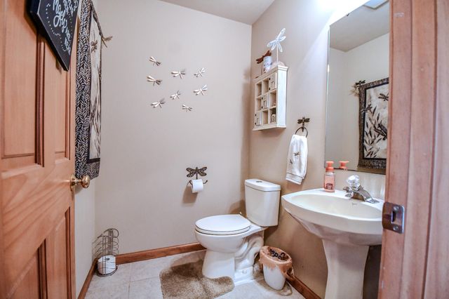 1704 Echo Lake Drive 1704 Echo Lake Drive, Piqua, OH 45356