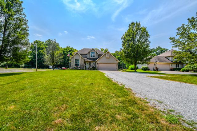 1704 Echo Lake Drive 1704 Echo Lake Drive, Piqua, OH 45356